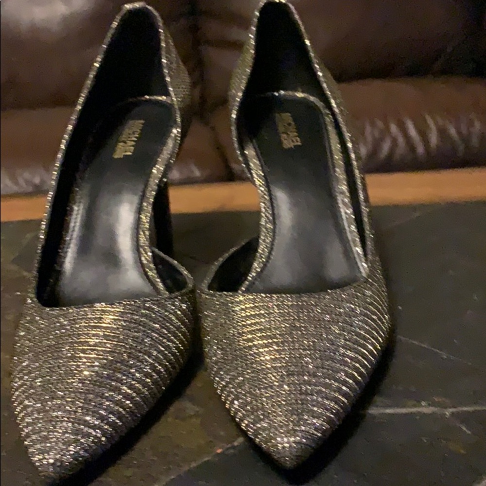 MK beautiful heels.